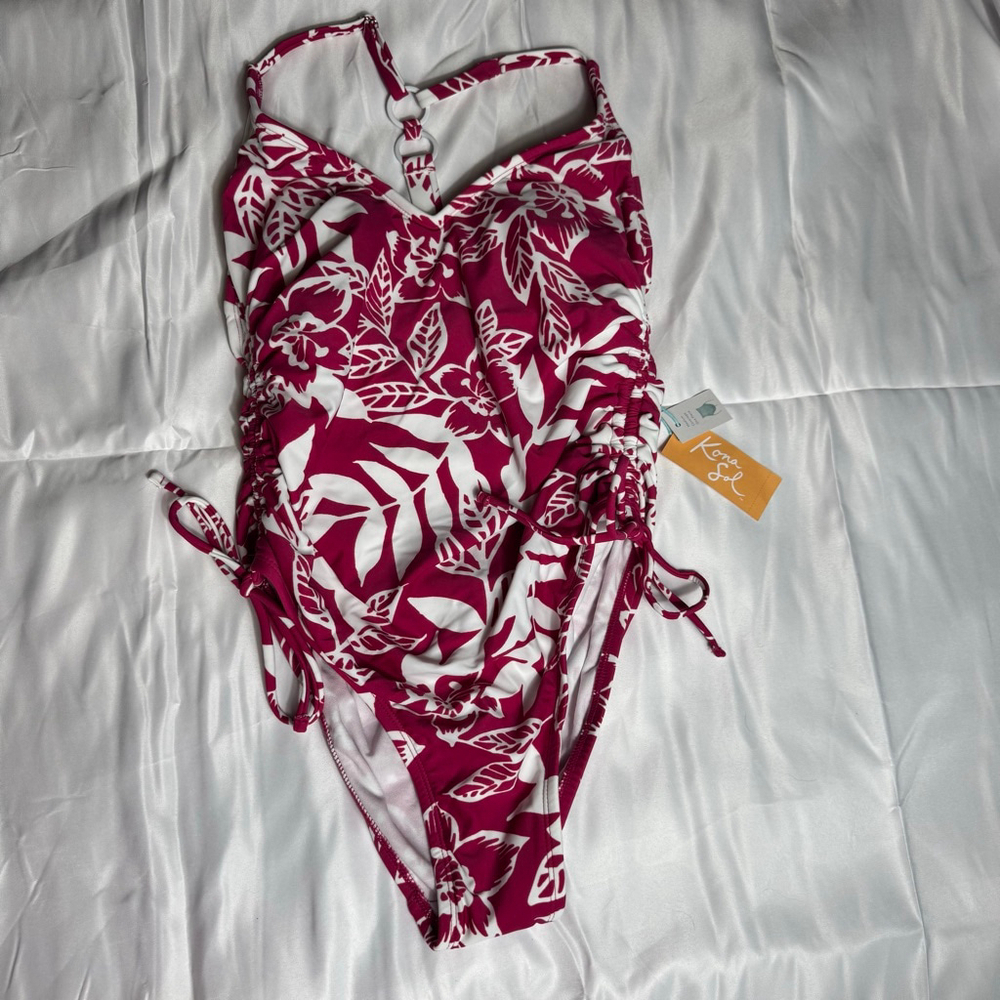 Women's Kona Sol Pink White Floral One Piece Swimsuit M